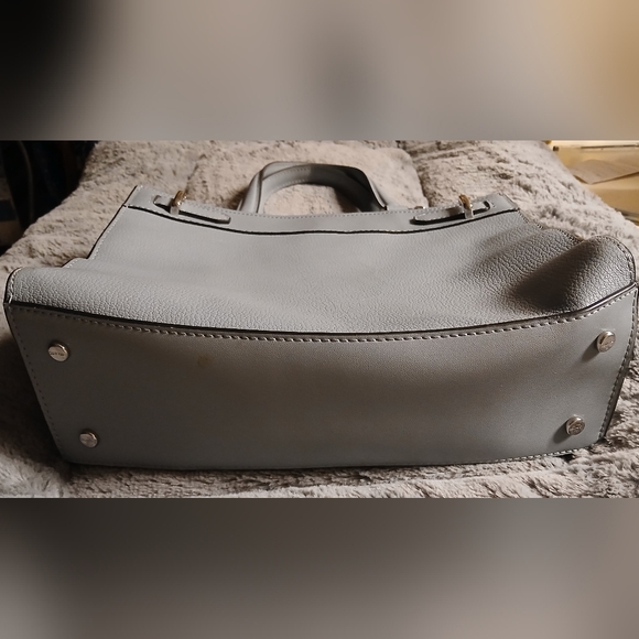 Calvin Klein "Roxy" Blue Leather Handbag - Picture 4 of 6